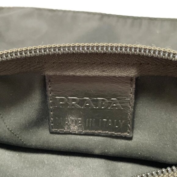 Auth PRADA - Khaki Nylon Pouch - Picture 5 of 5